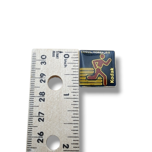 Kodak Film Advertising 1988 Seoul Korea Olympics Running Hat Lapel Pin - Picture 3 of 4